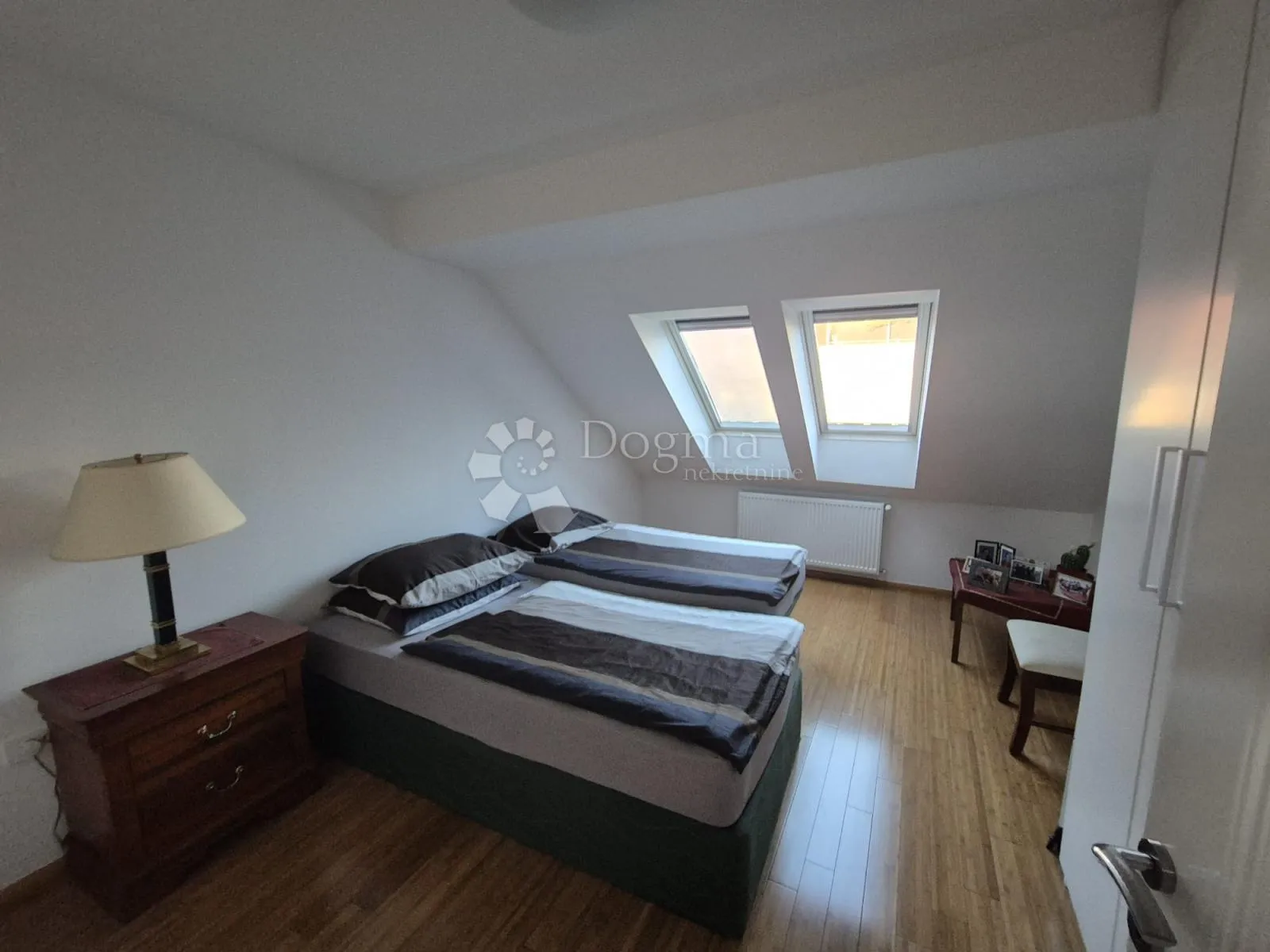 zagreb, šalata, dvoetažan šesterosobni stan 225m2, prodaja - slika 18