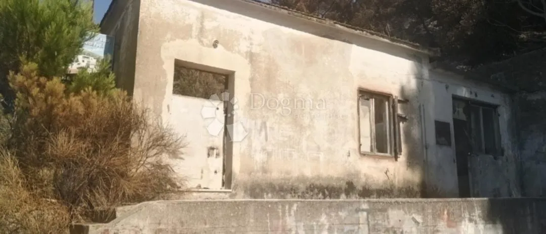 kuća za adaptaciju sa 2000 m2 zemljišta - slika 6