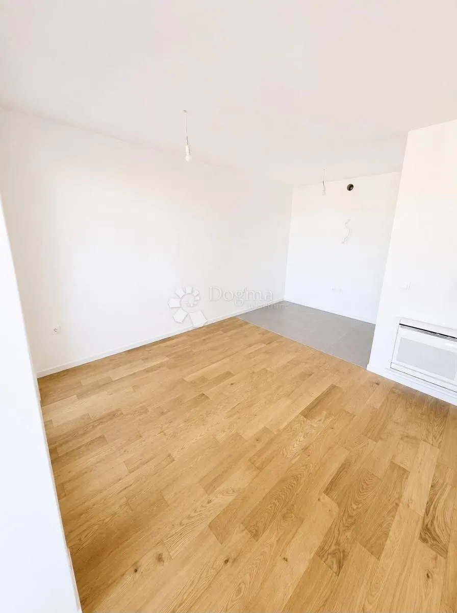 zadar, melada - moderan trosoban stan 89 m2 ( s 2 garažna mjesta) - slika 4