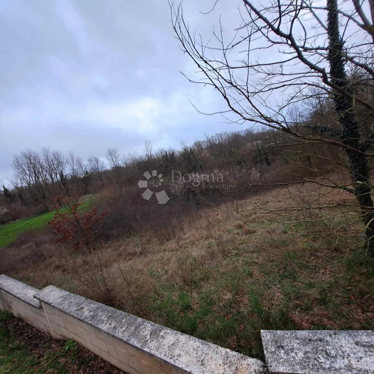 građevinsko zemljište - 914m2 - slika 6