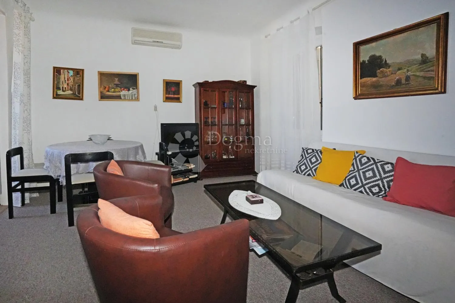rovinj – prekrasan stan s pogledom na more - slika 3