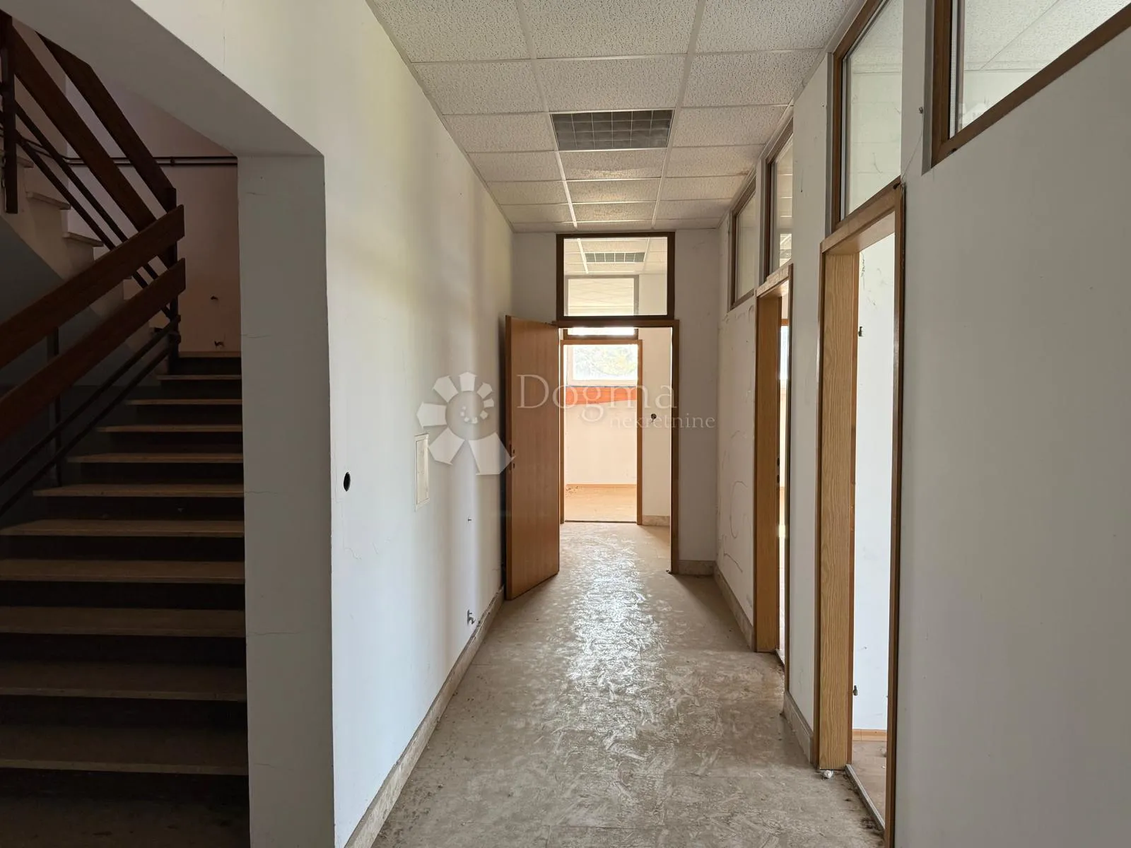 poslovni objekt, 1484 m² – južni dio čakovca - slika 12