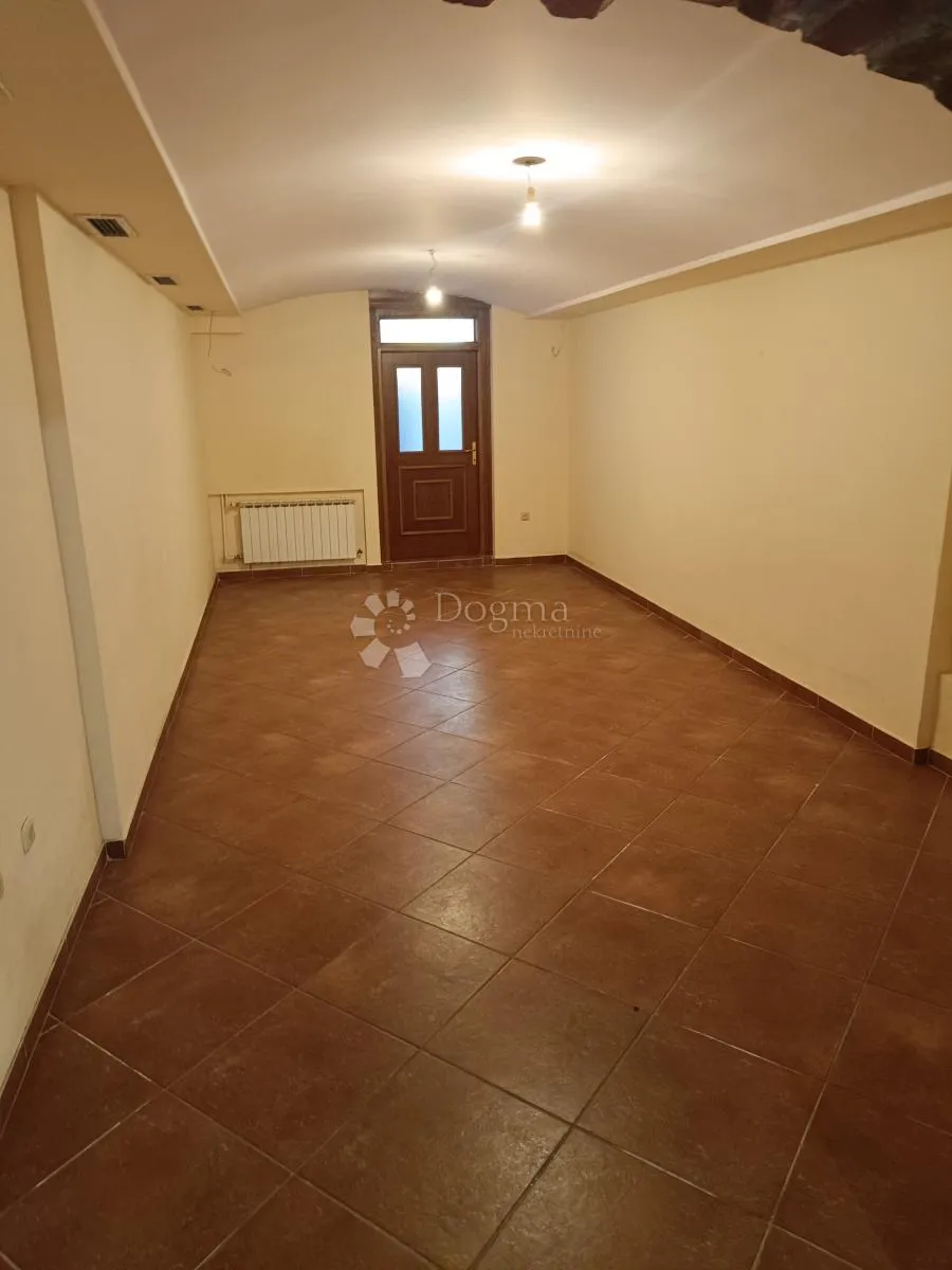 najam p.p. 500m2 - slika 6