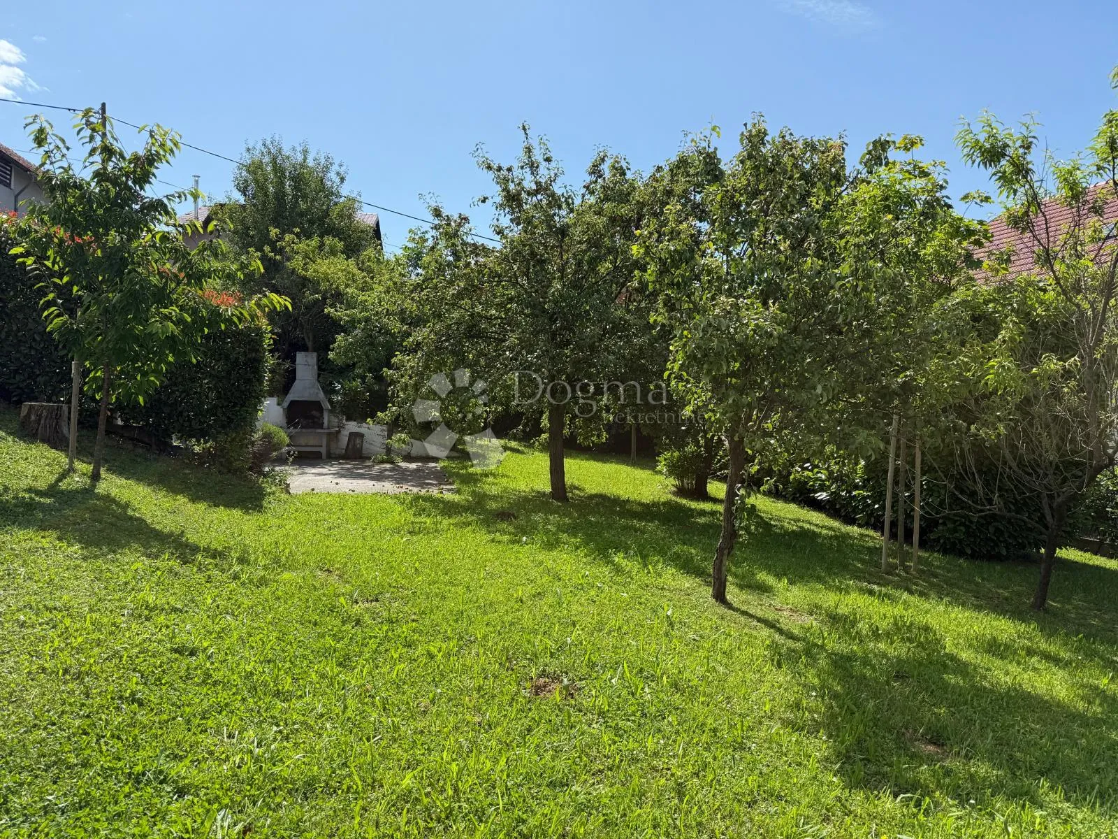 gornja dubrava, kuća nkp 177 m2 s velikom okućnicom - slika 9