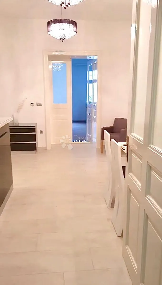 zagreb, donji grad, stan koji oduzima dah, 130 m2 - slika 21