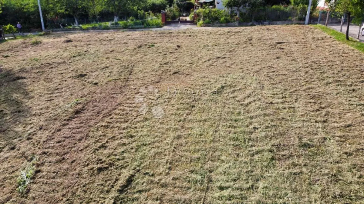 građevinsko zemljište 1.880 m² – martin breg - slika 5