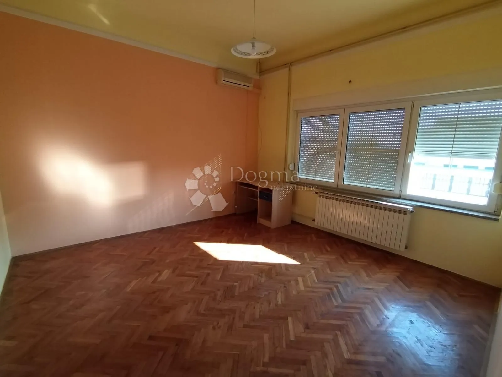 stambeno-poslovna kuća u dubravi - vrbovec - slika 30