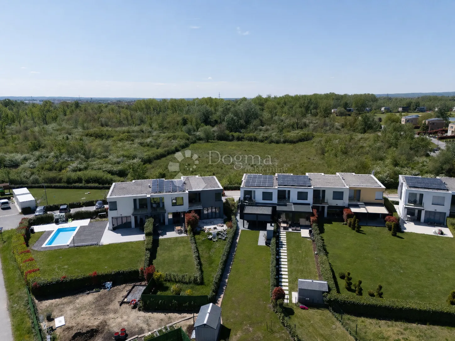 diplomatska vila s uključenim vozilom – zagreb - slika 23