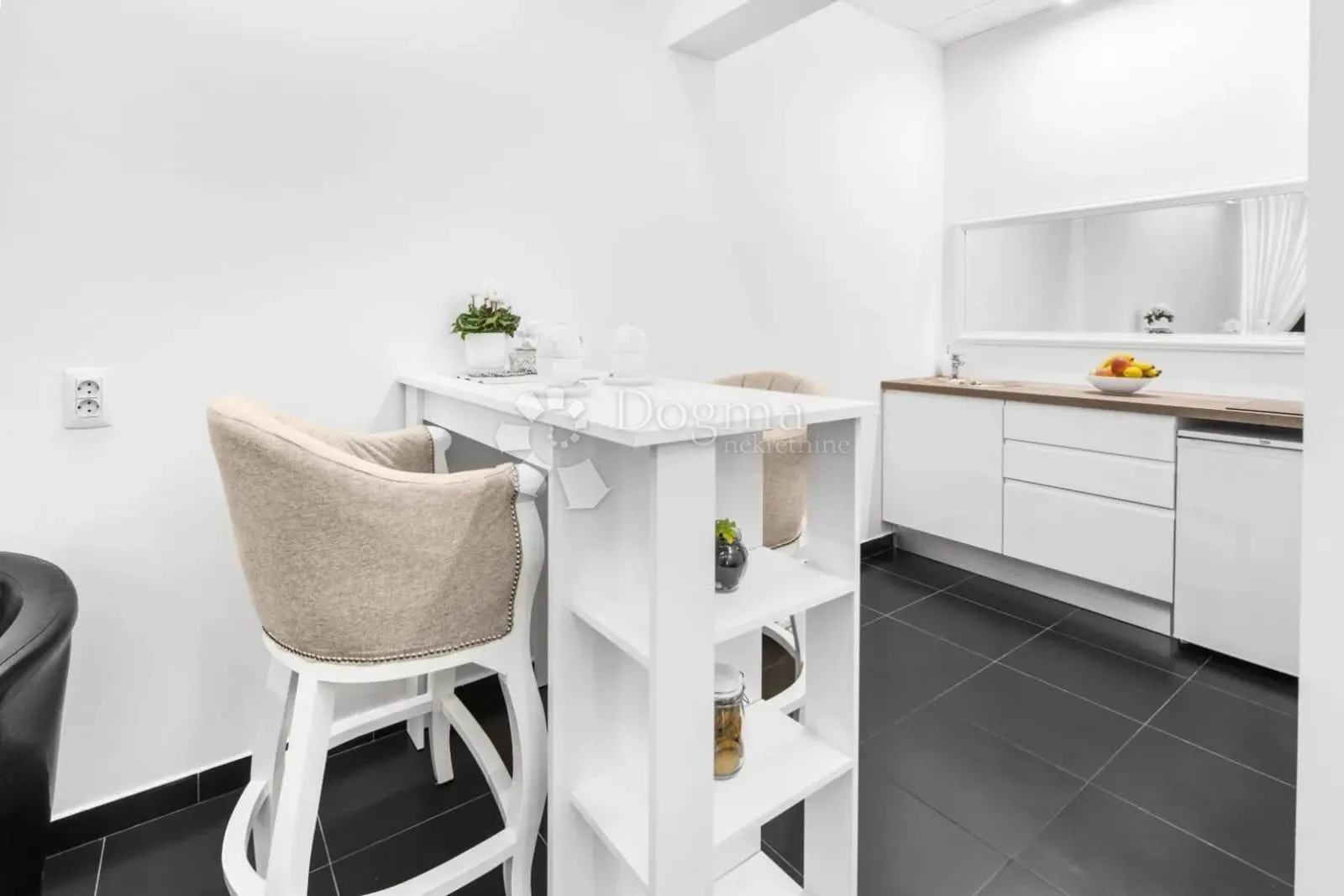 rijeka centar, studio ili poslovni prostor - slika 10