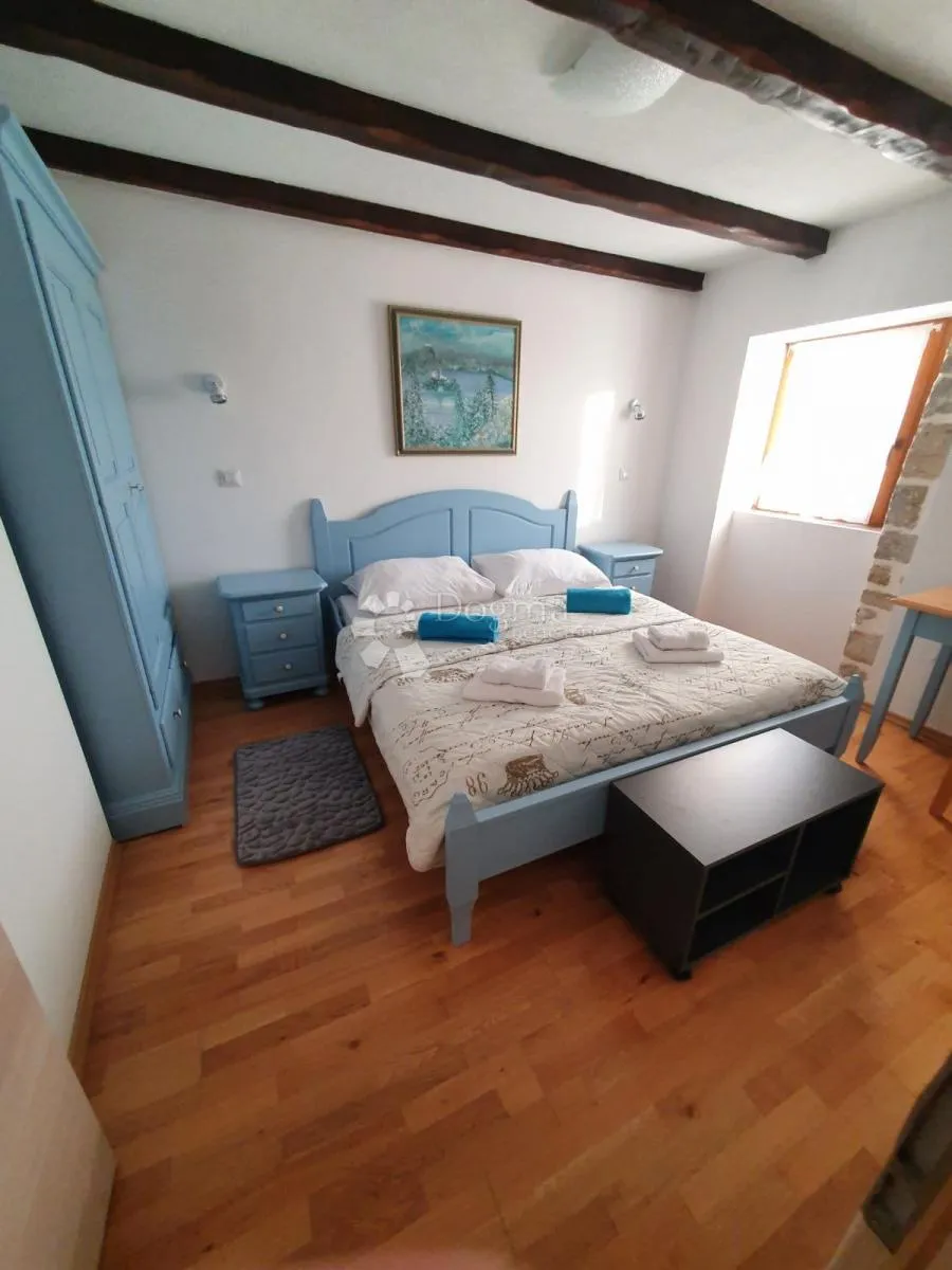 motovun - prelijepa kamena kuća - slika 23