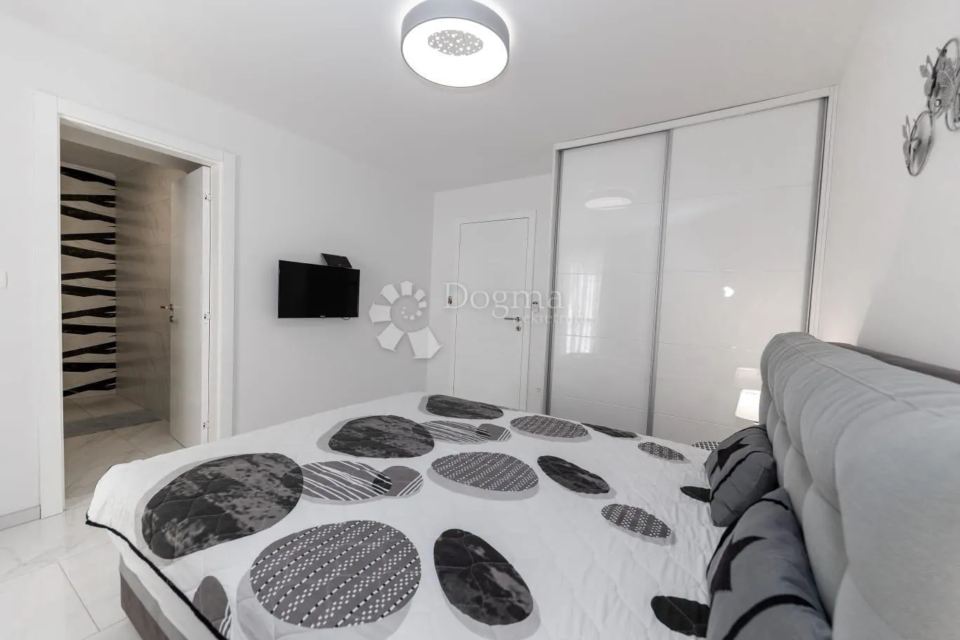 luksuzna novogradnja crikvenica 30m od mora - slika 27