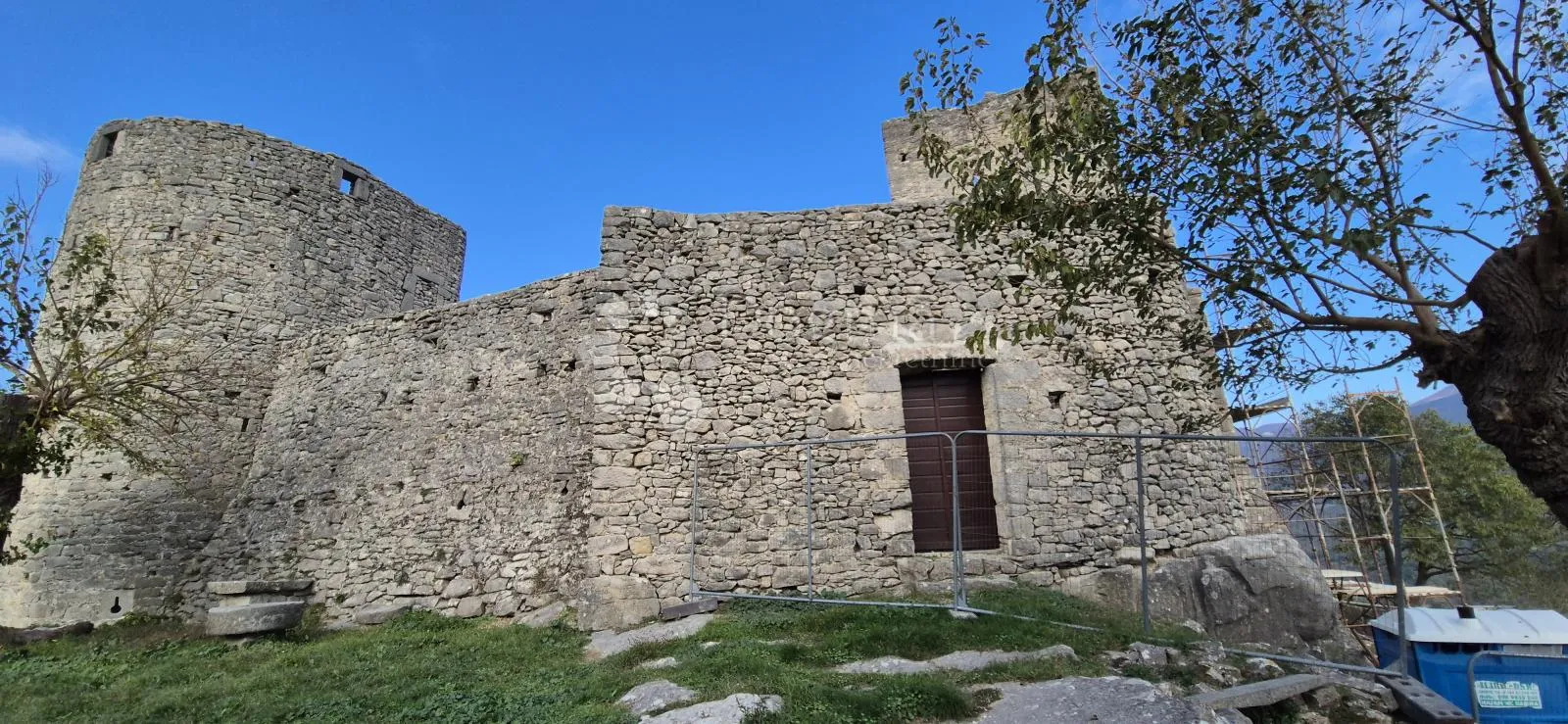 boljun - romantična starina za adaptaciju - slika 7