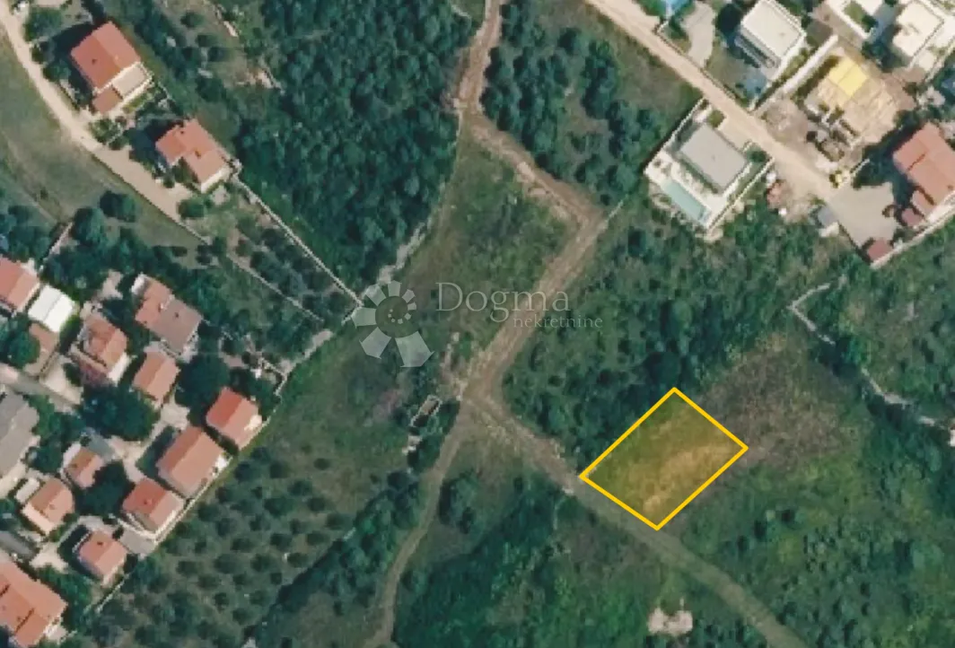VRSI- Nin, VRSI-MULO, NIN – GRAĐEVINSKO ZEMLJIŠTE 553 m² županija, građevisko zemljište