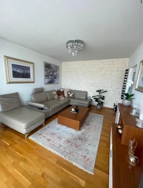 rastočine -75.60m2,2s+db ,adaptiran ,namješten - slika 4