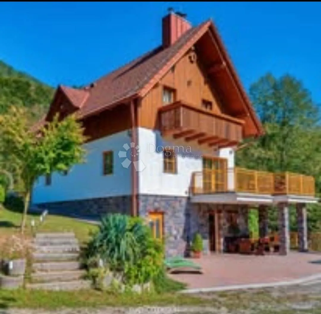Kuća za investiciju ili vikendica u netaknutoj prirodi - Slovenija, Slovenija