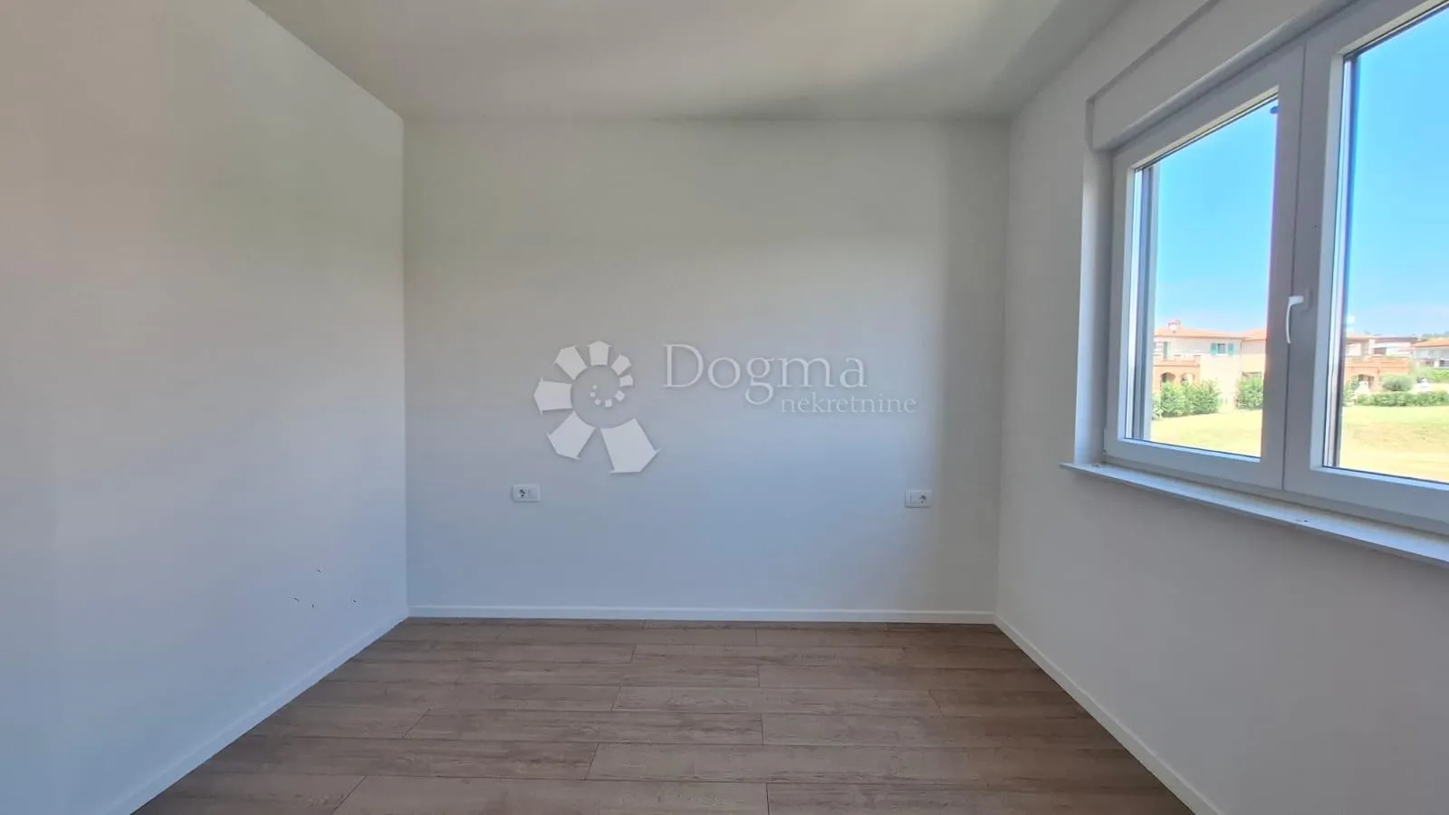 stan na 2..katu sa 3ss+db 800m od mora - slika 10