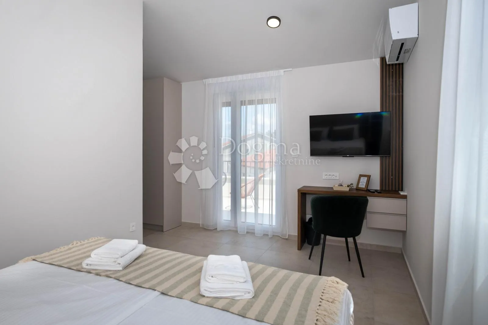 otok krk mirna lokacija - moderna villa - slika 10