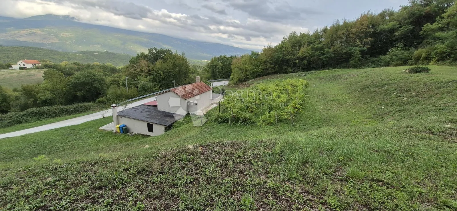 predivno imanje s pogledom na učku i dvorac belaj – 2475 m² - slika 22