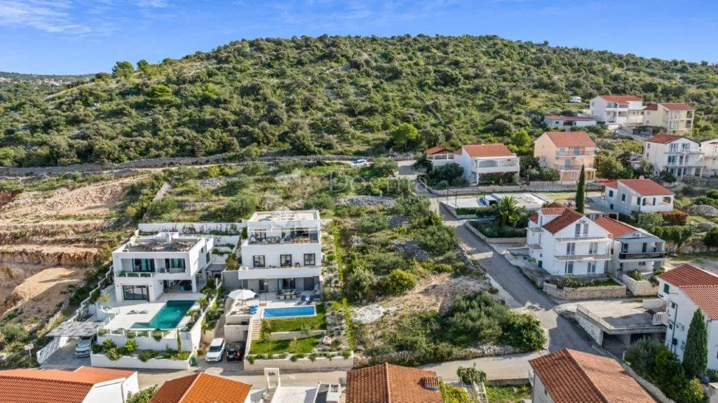 rogoznica- luksuzna villa s top pogledom - slika 35