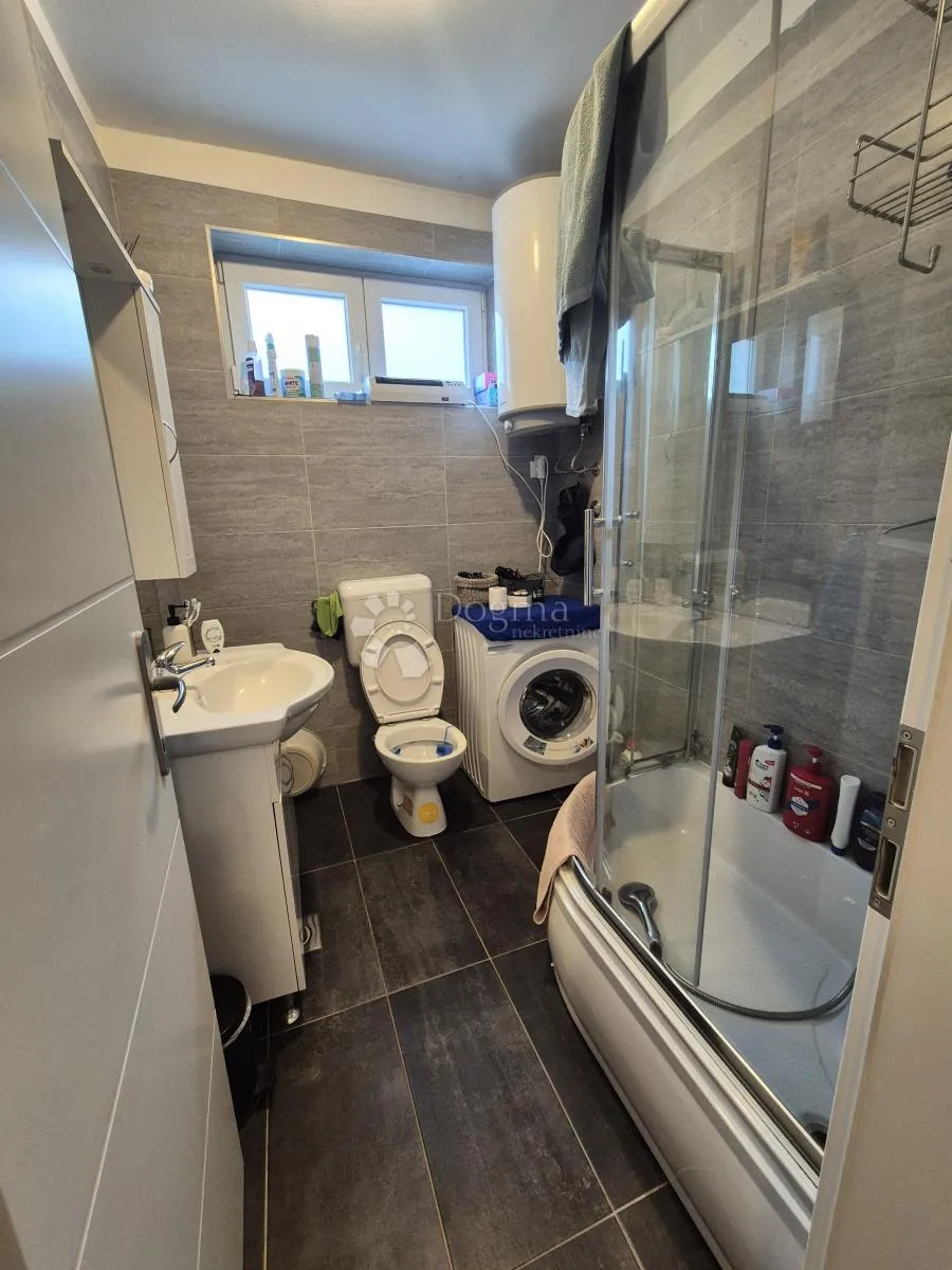 ekskluzivno! prostrani apartman 69 m² + 172 m² okućnice - slika 5