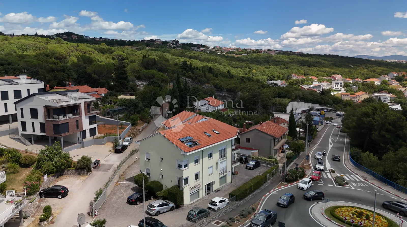 atraktivan poslovni prostor, matulji - slika 33