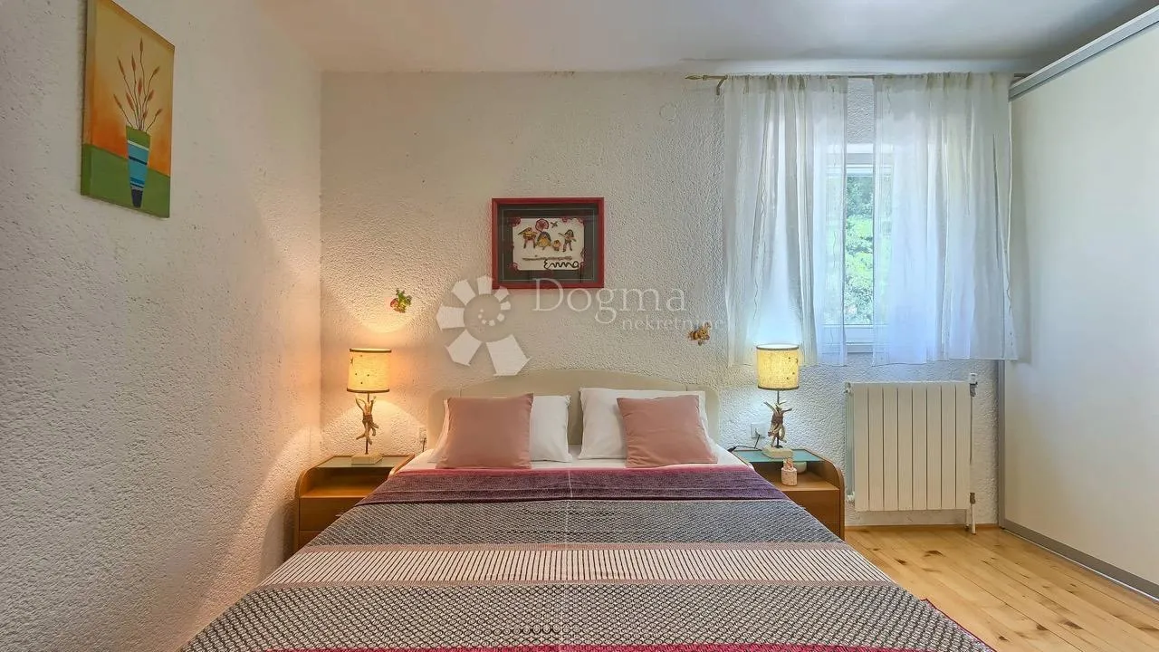 istra - dvije kuće na lijepoj lokaciji - slika 24