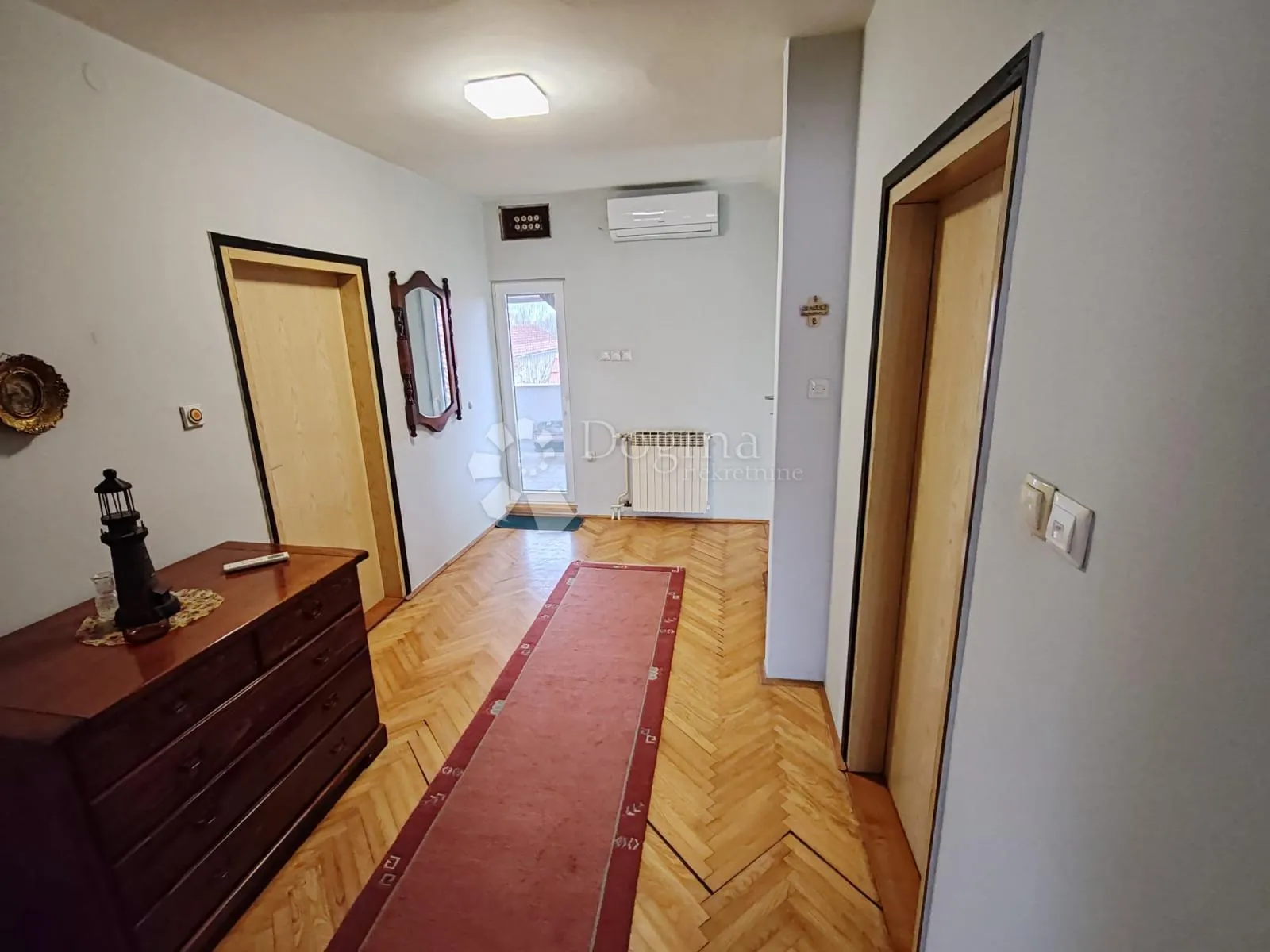 prostrana kuća u zbelavi – 339 m² na okućnici od 3604 m² - slika 10