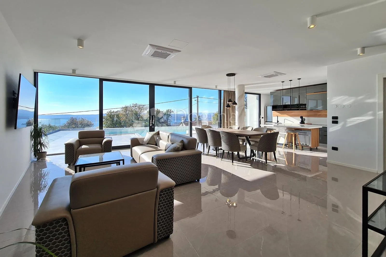 Prekrasna Villa u Crikvenici - Crikvenica