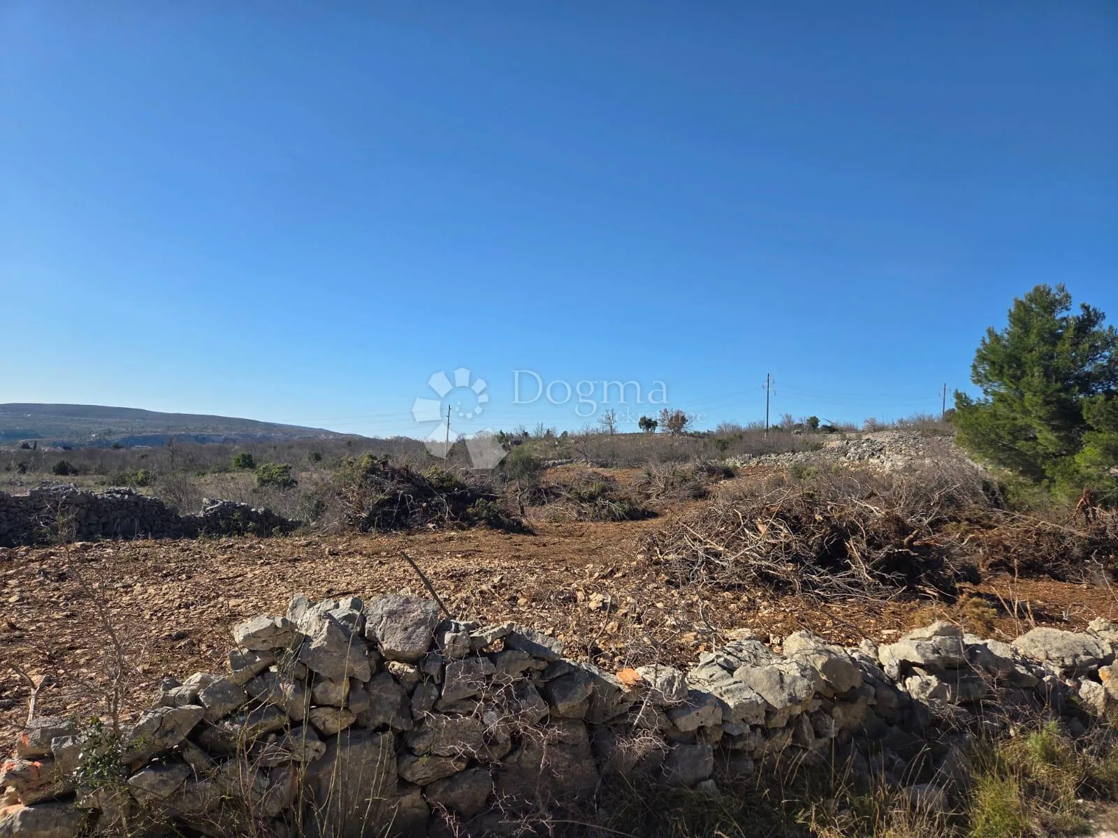 građevinsko zemljište s pogledom na more – maslenica, 3.620 m² - slika 2
