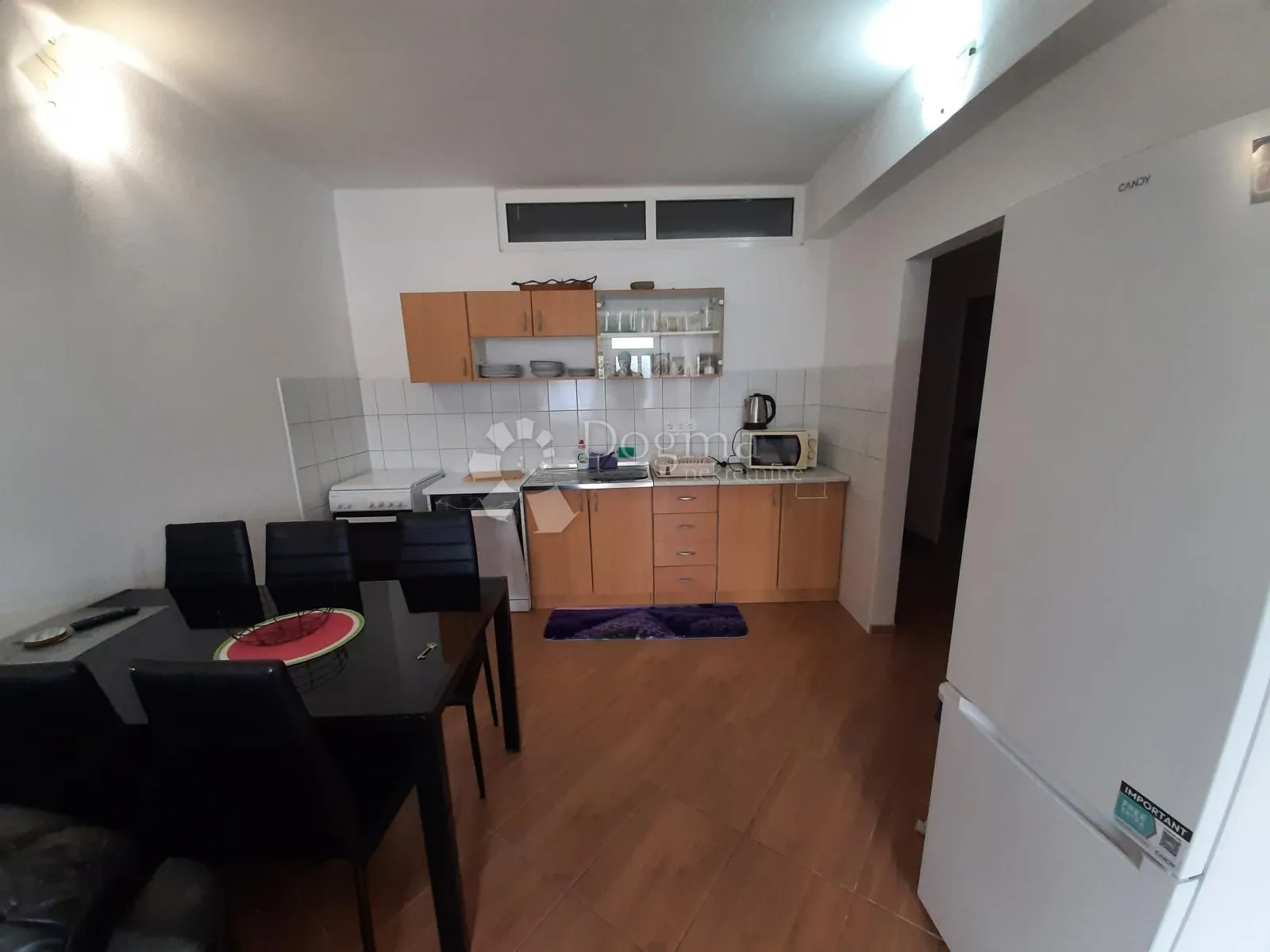 kuća 142m2 sa 2 apartmana, 100m od mora - sunčana rogoznica - slika 14