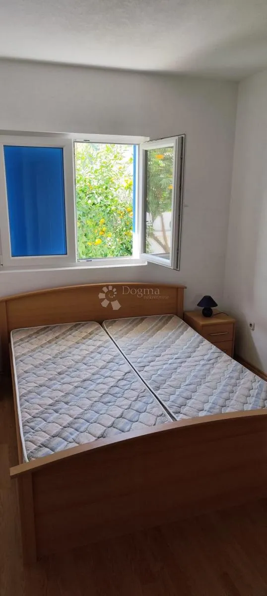 apartmani u srcu orebića – kuća na prodaju - slika 6