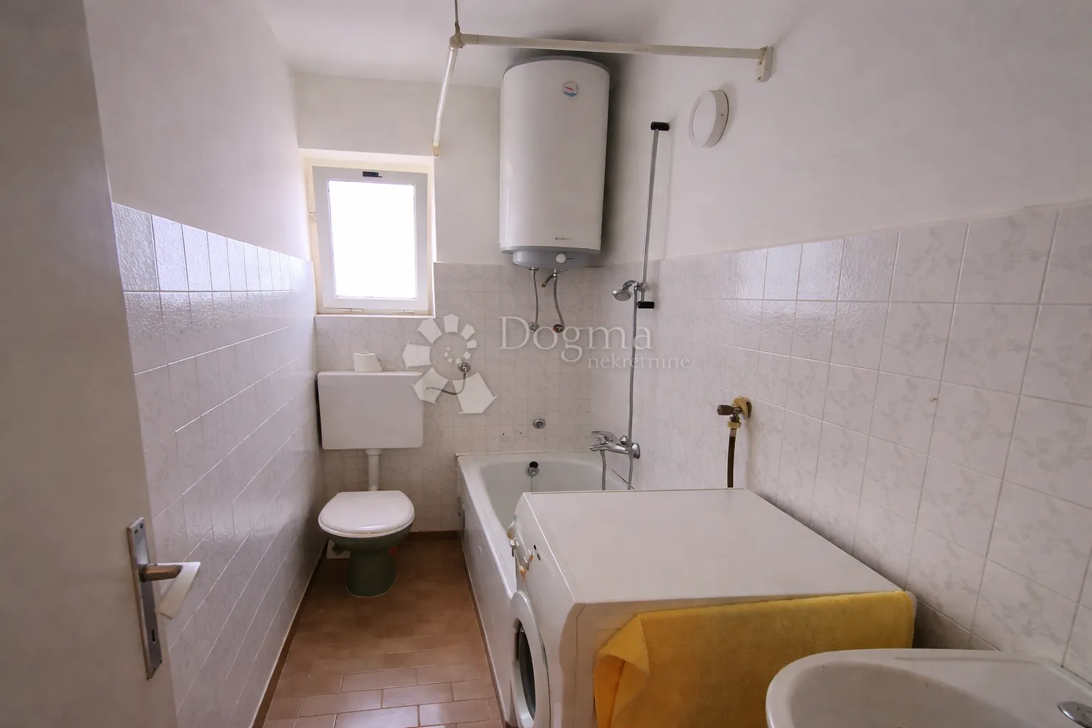 rovinj | odlična lokacija - 2 spavaće sobe, lođa - slika 9