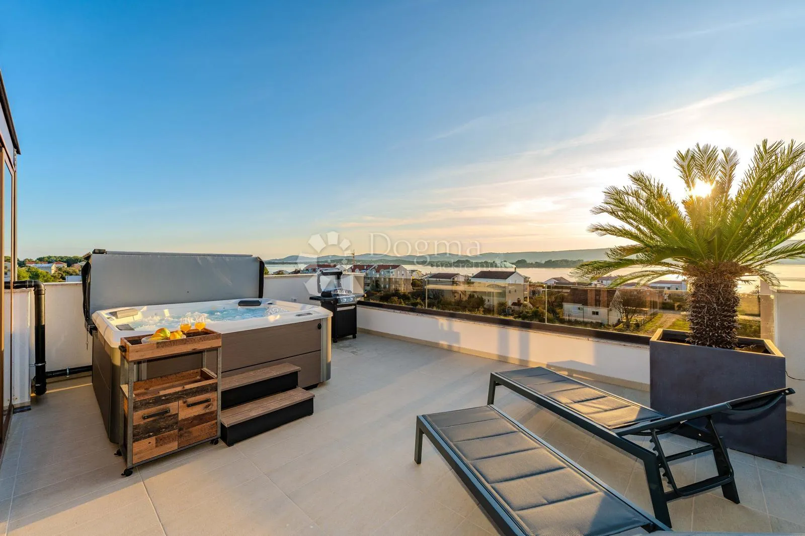 turanj - penthouse s pogledom na more - slika 3