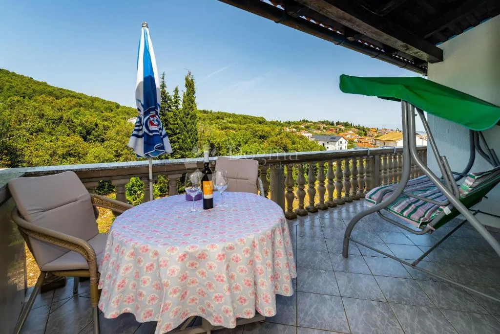 top investicija: kuća s pogledom na more i 4 stambene jedinice – preko, otok ugljan - slika 15