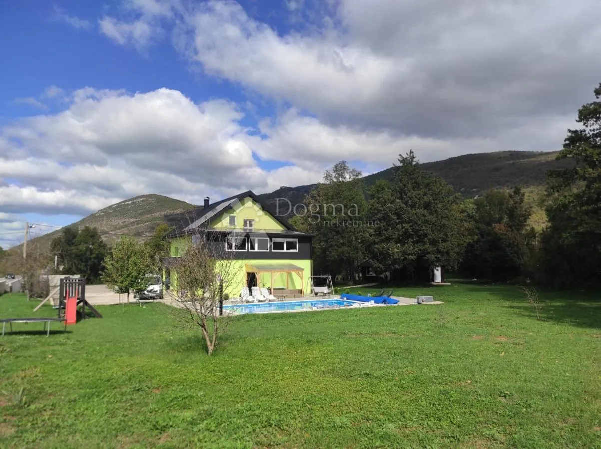 štikada-kuća za odmor s bazenom - slika 4
