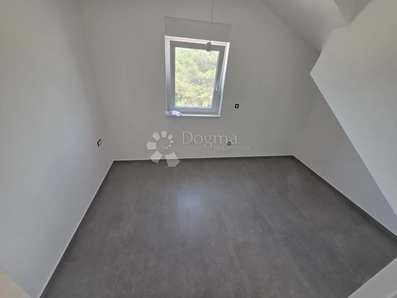 vodice - predivni stan u novogradnji , top cijena - slika 11