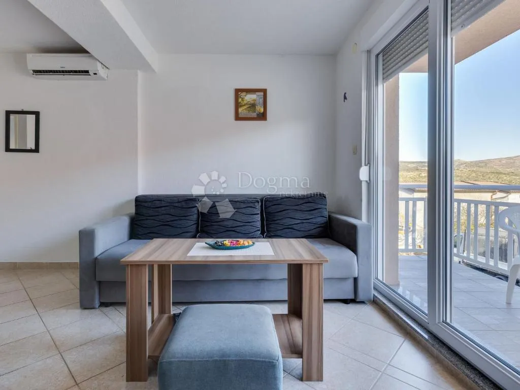rogoznica – apartmanska kuća s 7 jedinica i velikim investicijskim potencijalom - slika 4