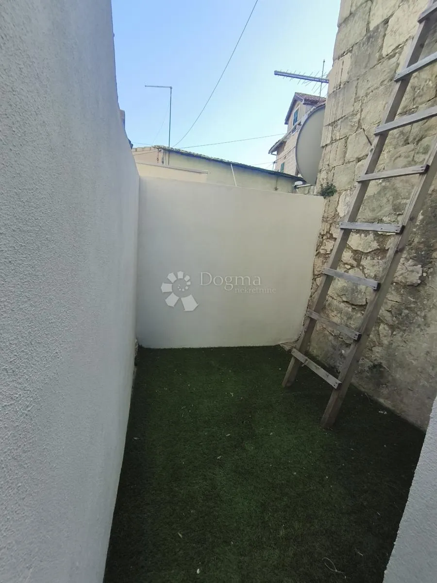 stan u varošu 27m2 - slika 7