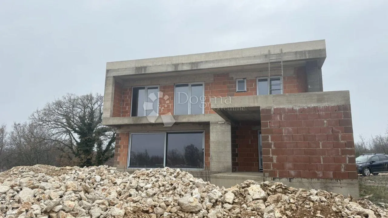roh bau katnica s bazenom, okolica labina - slika 8