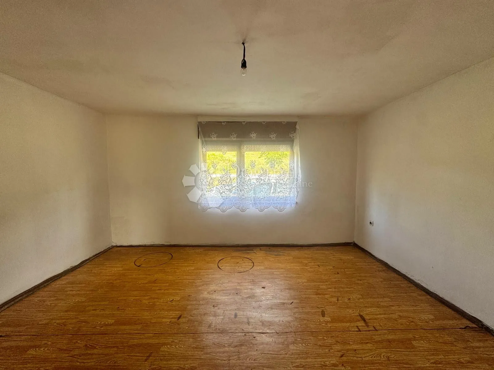 prilika za adaptaciju 1868m2 - donja voća - slika 5