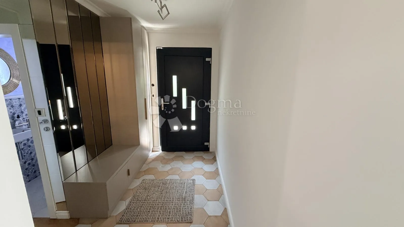 gračani, prodaja moderne vile s bazenom – 250 m² luksuza. - slika 6