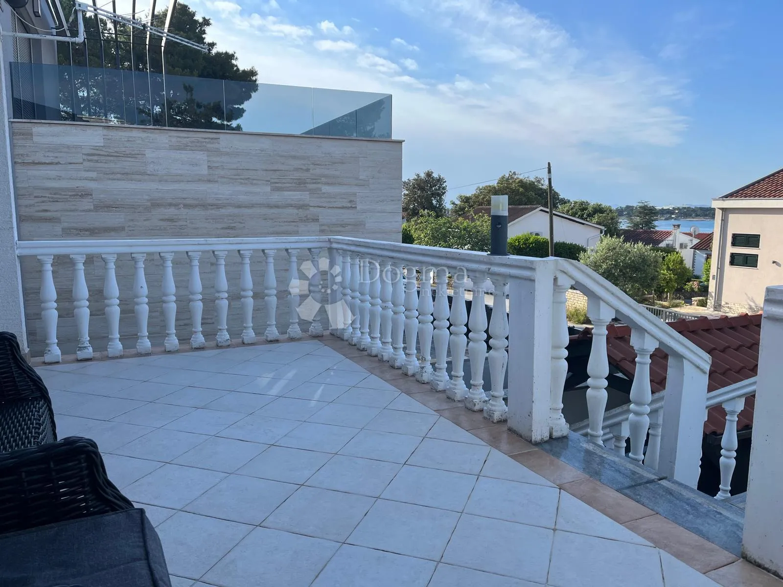 predivna kuća s pogledom na more – petrčane - slika 5