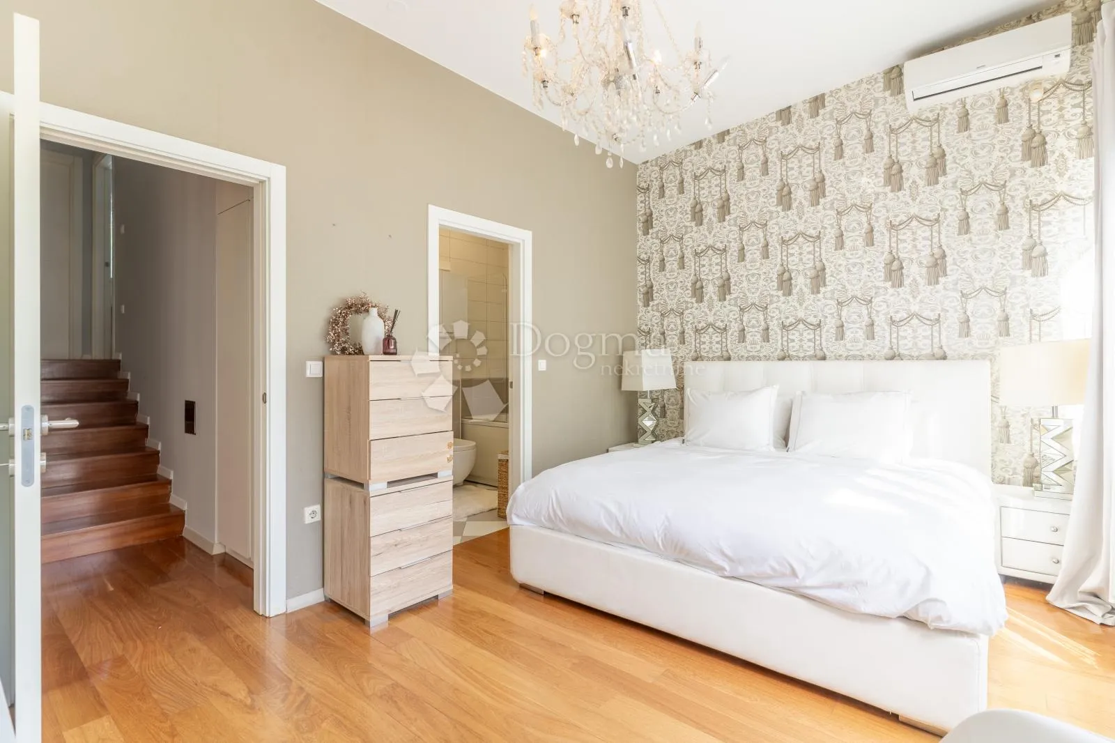 top penthouse pun svjetla - 2 terase - 2 balkona - 2 parkinga - slika 17