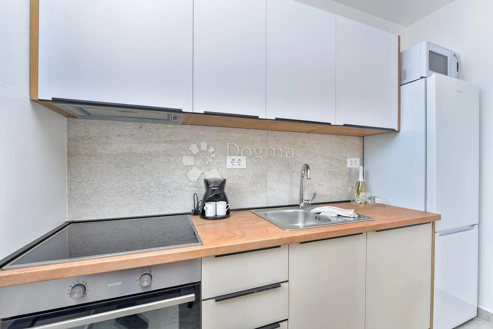 moderna kuća peroj, u blizini mora, pogled more-krovna terasa 125m2 - slika 7