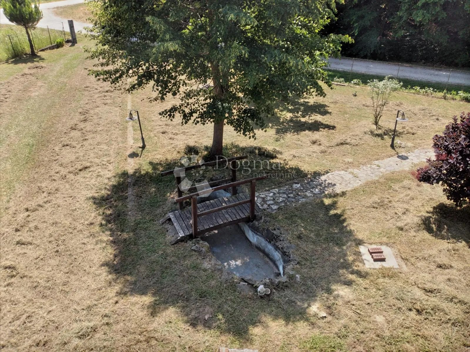 lijepa ladanjska kuća - slika 5