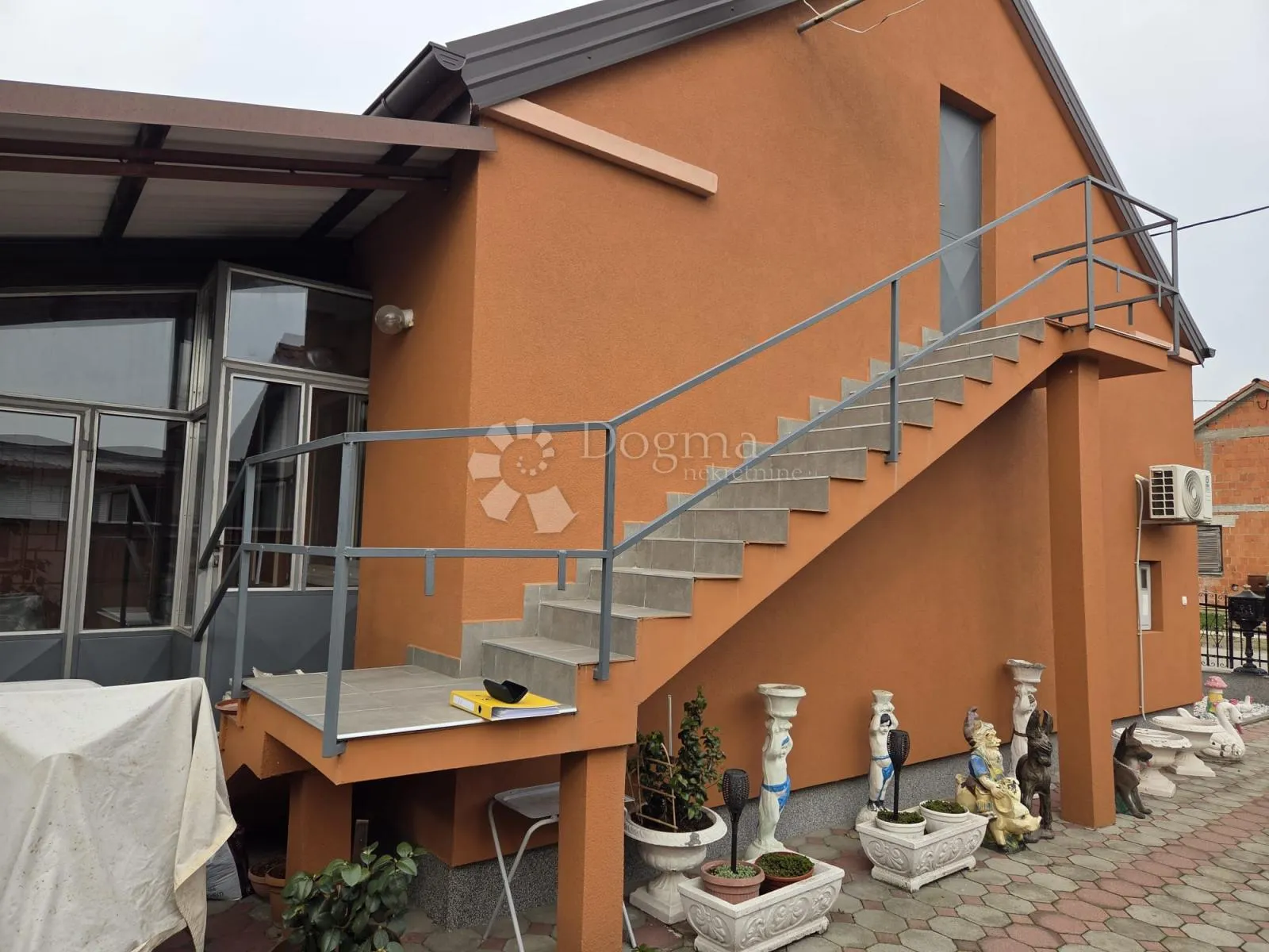 kuća vukovar, mitnica – dvije stambene jedinice - slika 18