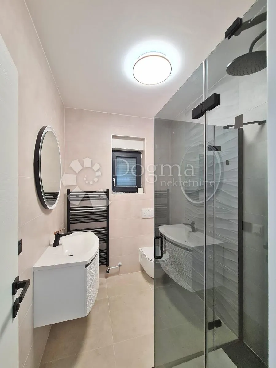 barić draga prvi red do mora villa 284 m2 - slika 31