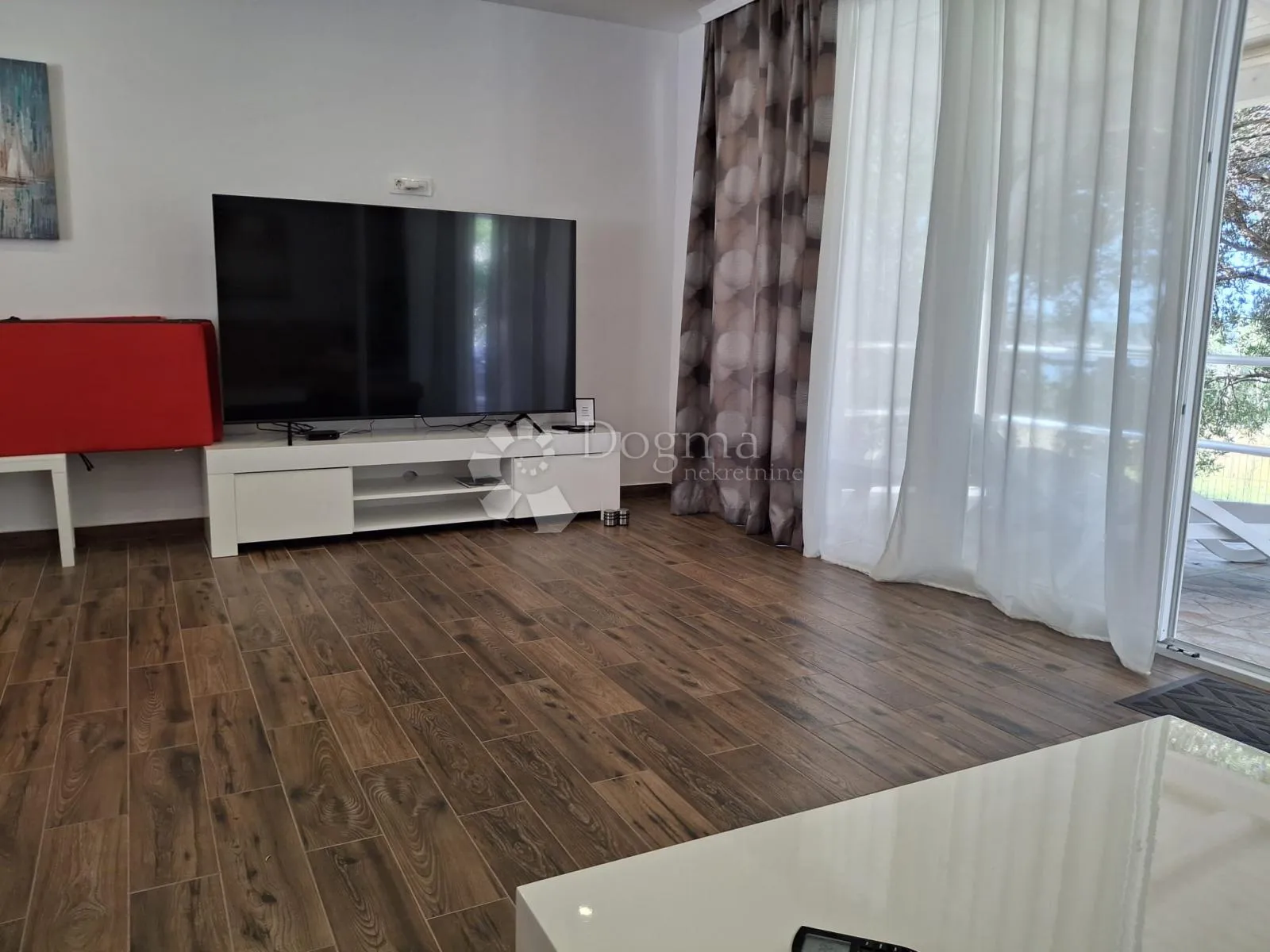 banjol-dvojna mediteranska vila s pogledom na more i bazenima - slika 25