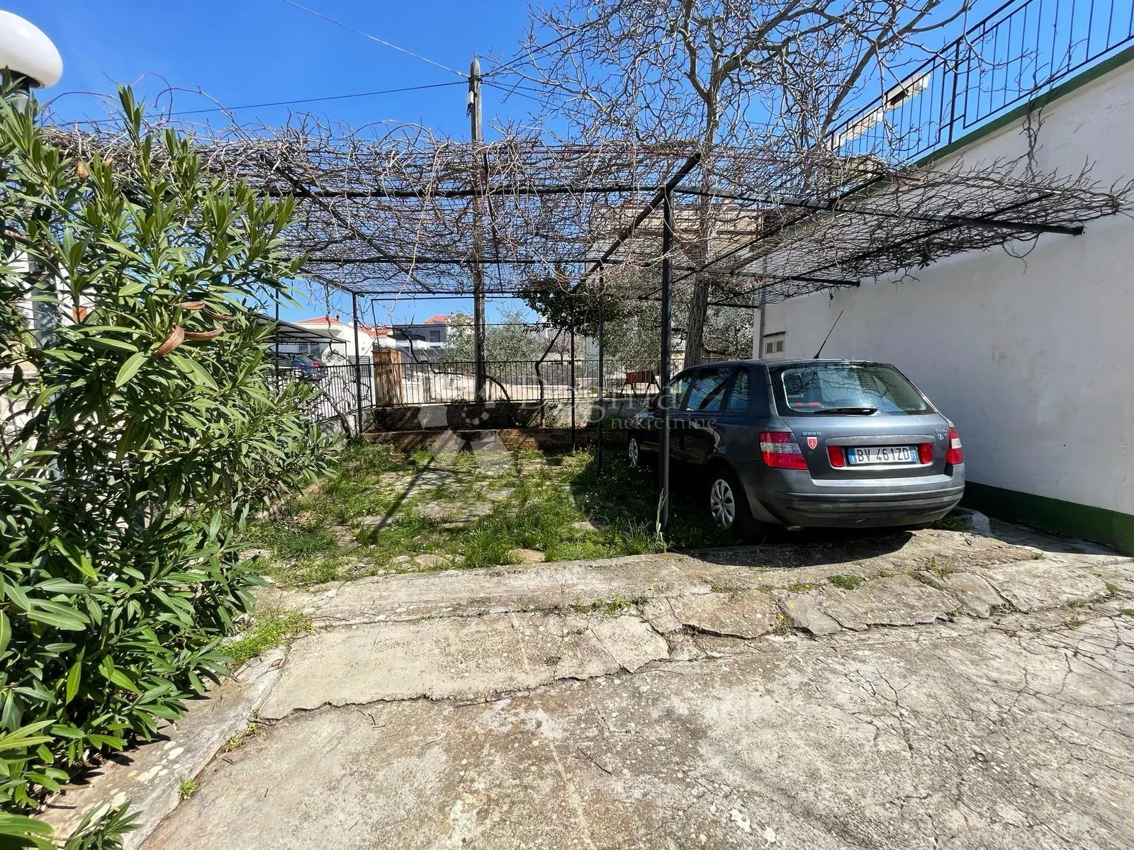 kuća u blizini mora brodarica - slika 21