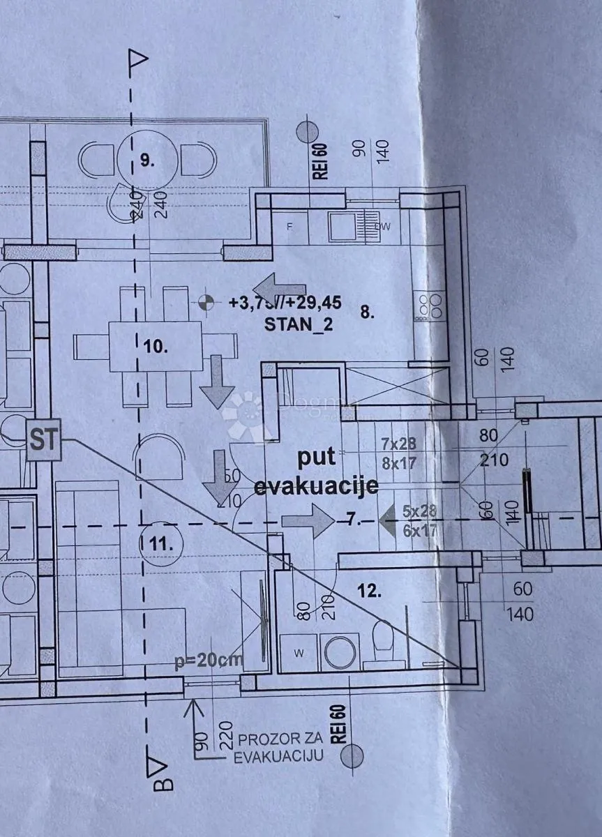 prodaje se dvoetažni stan penthouse sa krovnom terasom vrsi s2 - slika 12